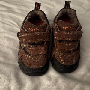 Stride Rite Brown and Black Sneakers with Velcro Strap